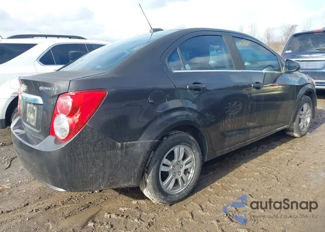 2015 Chevrolet Sonic Lt Auto from USA, damaged, VIN 1G1JC5SH4F4177074